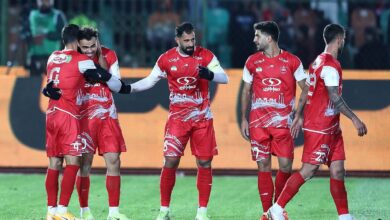 موافق بازی با دو مهاجم نیستم | آشوبی: این موضوع به ضرر پرسپولیس است