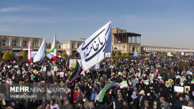 راهپیمایی یوم‌الله ۲۲ بهمن در اصفهان آغاز شد