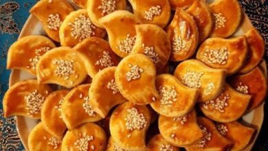 طرز تهیه شیرینی خوشمزه نان چای قزوین در خانه