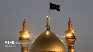 برگزاری مراسم تعویض پرچم گنبد حسینیه اعظم زنجان