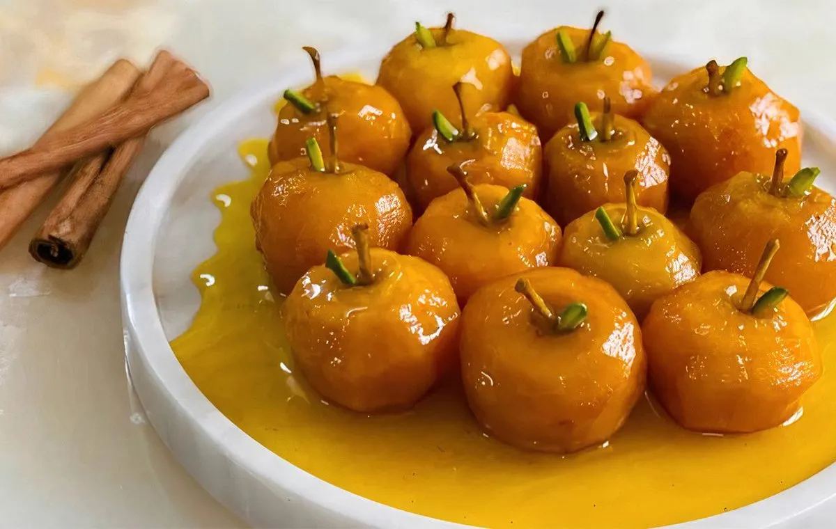 طرز تهیه مربا سیب گلاب، زرد و قرمز