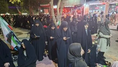 اقامه نماز استغاثه به امام زمان (عج) در مشهد