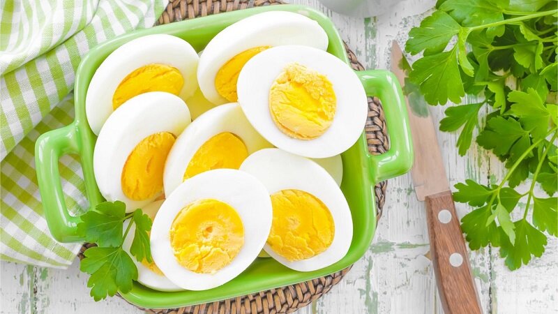 اگر هر روز تخم‌مرغ بخورید، قند خونتان چه تغییری می‌کند؟ | دیابتی‌ها تخم‌مرغ بخورند یا نه؟
